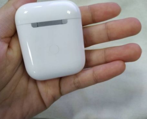 air pids headphones white