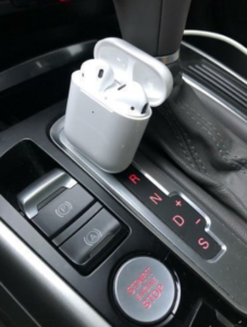 airpods 2 car