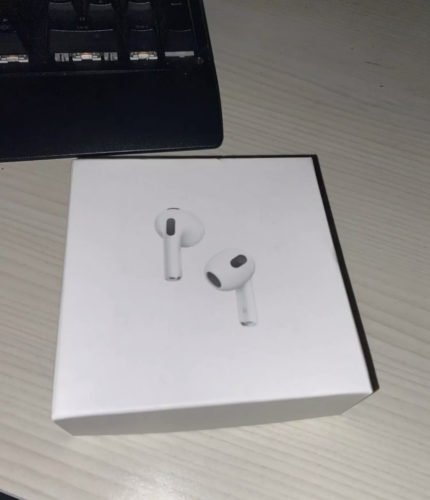 box air pods 3